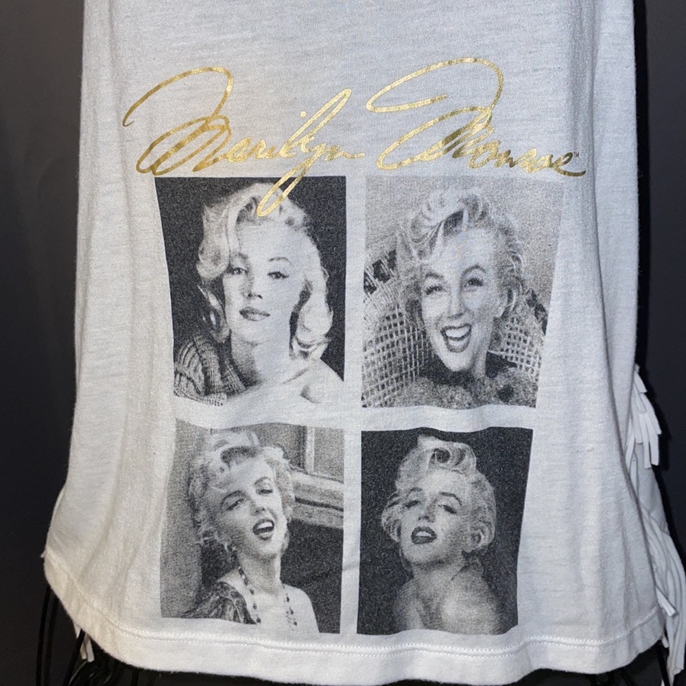 Marilyn Monroe spaghetti strap Tank top. woman’s size medium - Picture 2 of 5